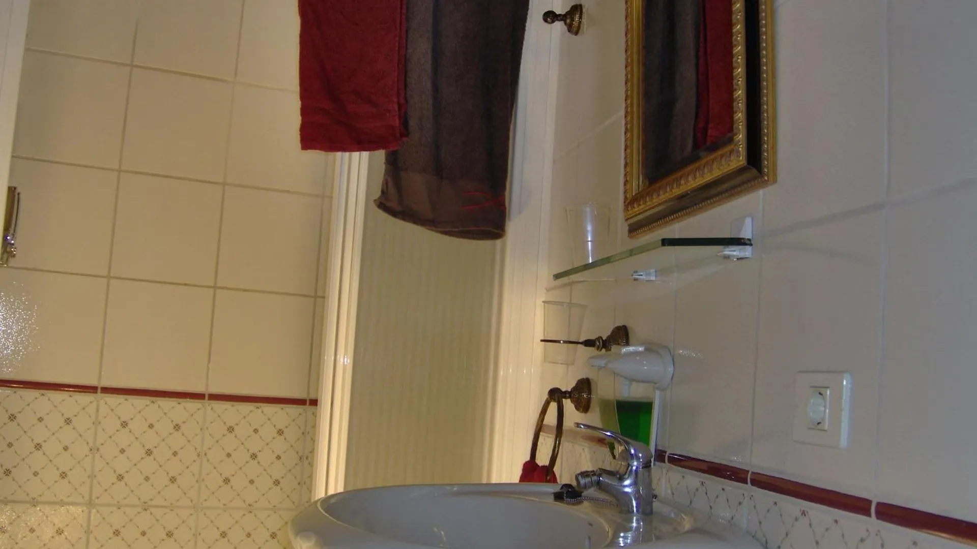 Holiday Home In English Style With Sea View Icod De Los Vinos İspanya